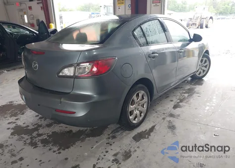 2013 Mazda Mazda3 I Sv z USA, uszkodzony, nr VIN JM1BL1TF7D1814409